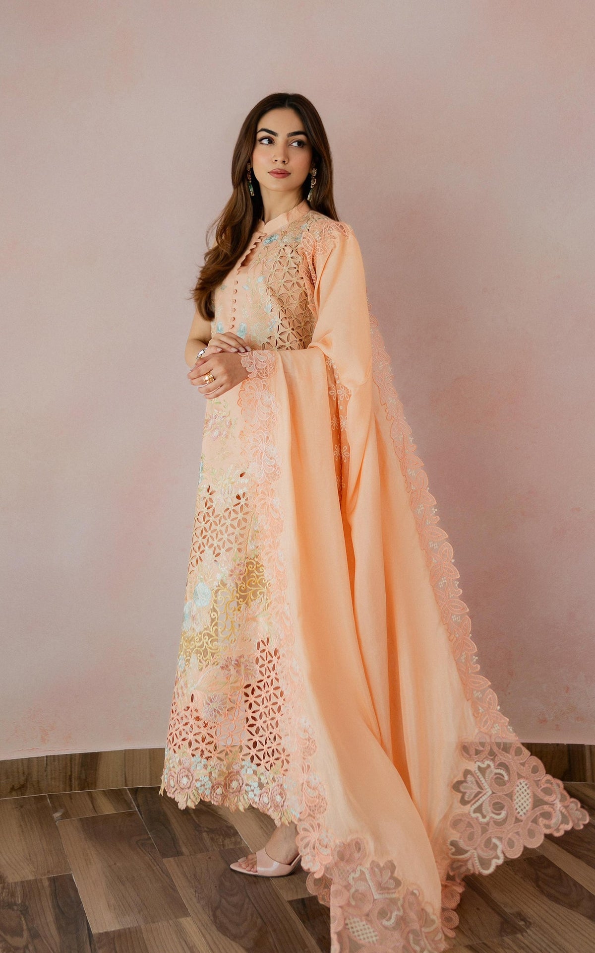Botanical Bond VUL26-05 | 3pcs Embroidered Stitched Summer