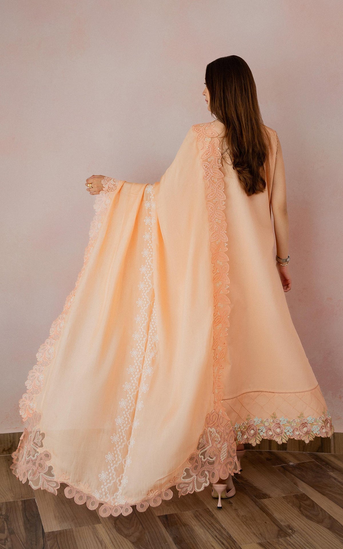 Botanical Bond VUL26-05 | 3pcs Embroidered Stitched Summer