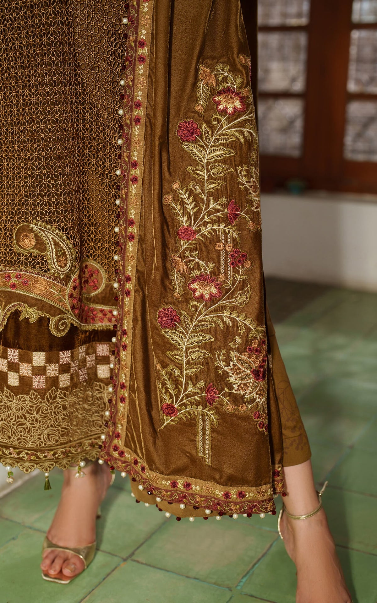 Cedar LWC25-08 | 3pcs Embroidered Stitched Suit - Shop Now at Asifa and Nabeel