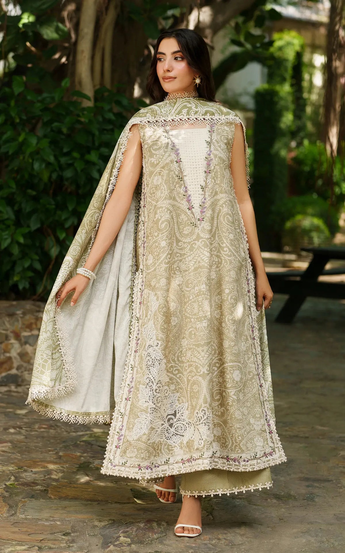 Frozen Dew-MWL25-07 | 3pcs Embroidered Unstitched Winter