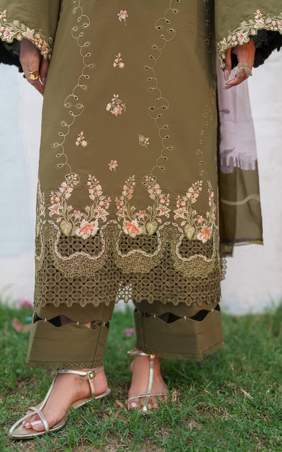 Gardenia Grace ECU25-09 - Shop Now at Asifa and Nabeel