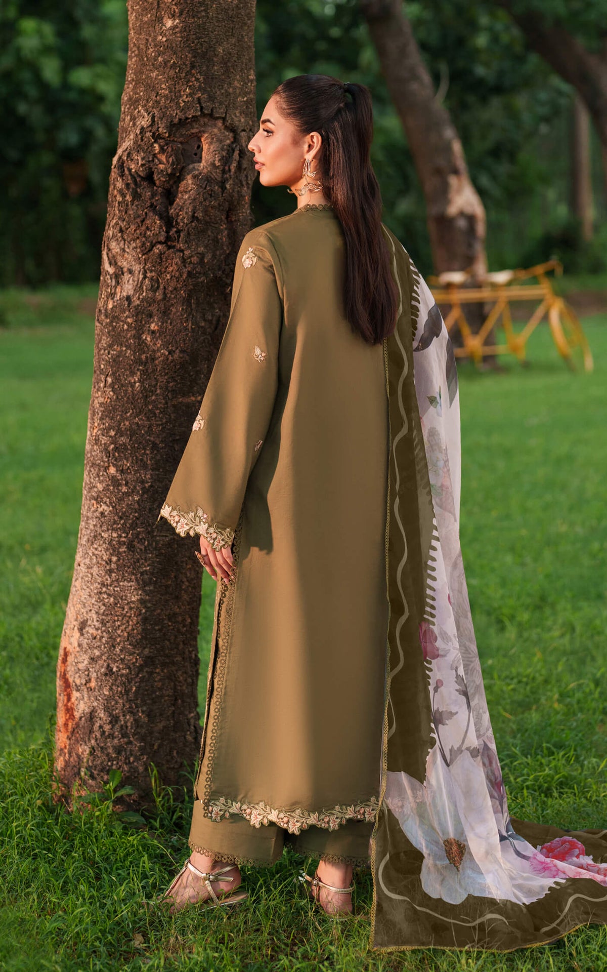 Gardenia Grace ECU25-09 - Shop Now at Asifa and Nabeel