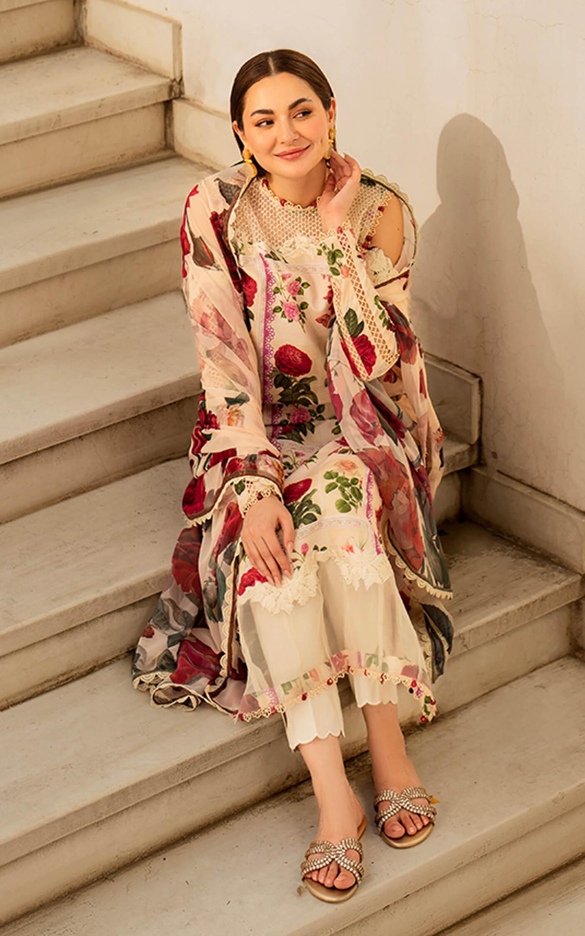 Gulabo MK-09 | Unstitched Lawn - Shop Now at Asifa and Nabeel