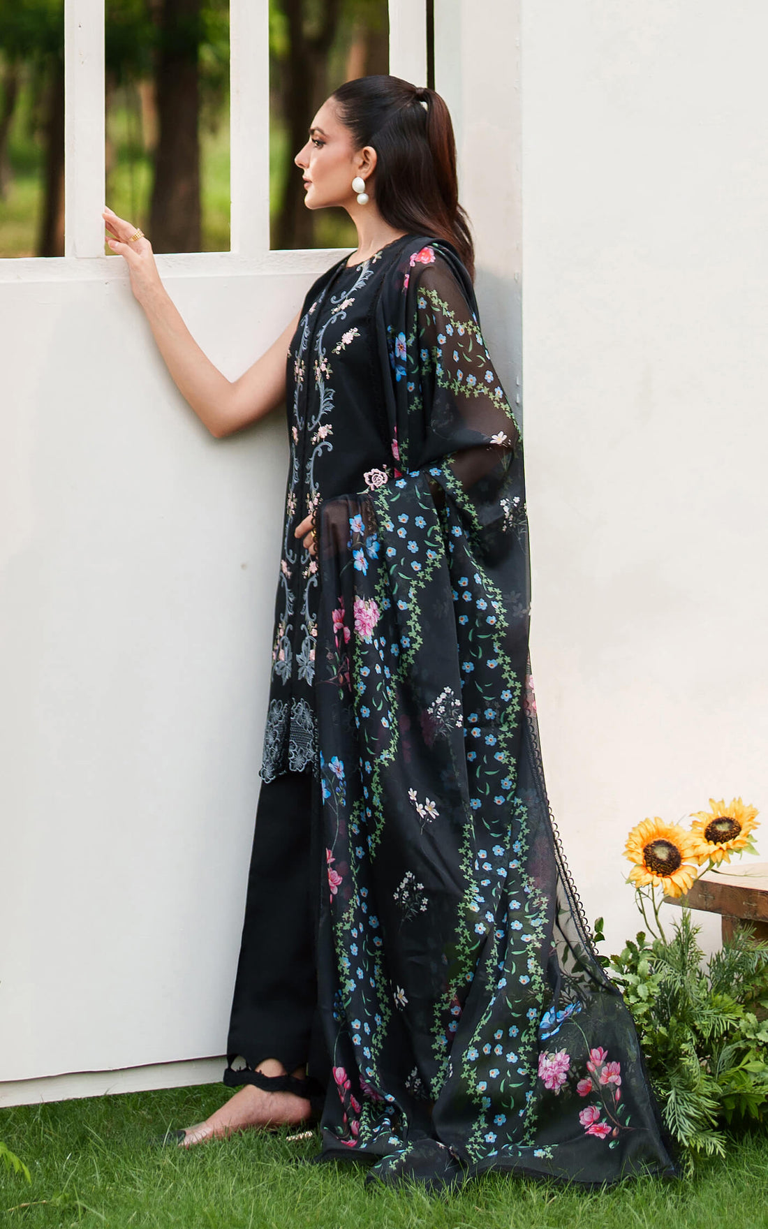 Ink Blossom ECU25-02 - Shop Now at Asifa and Nabeel