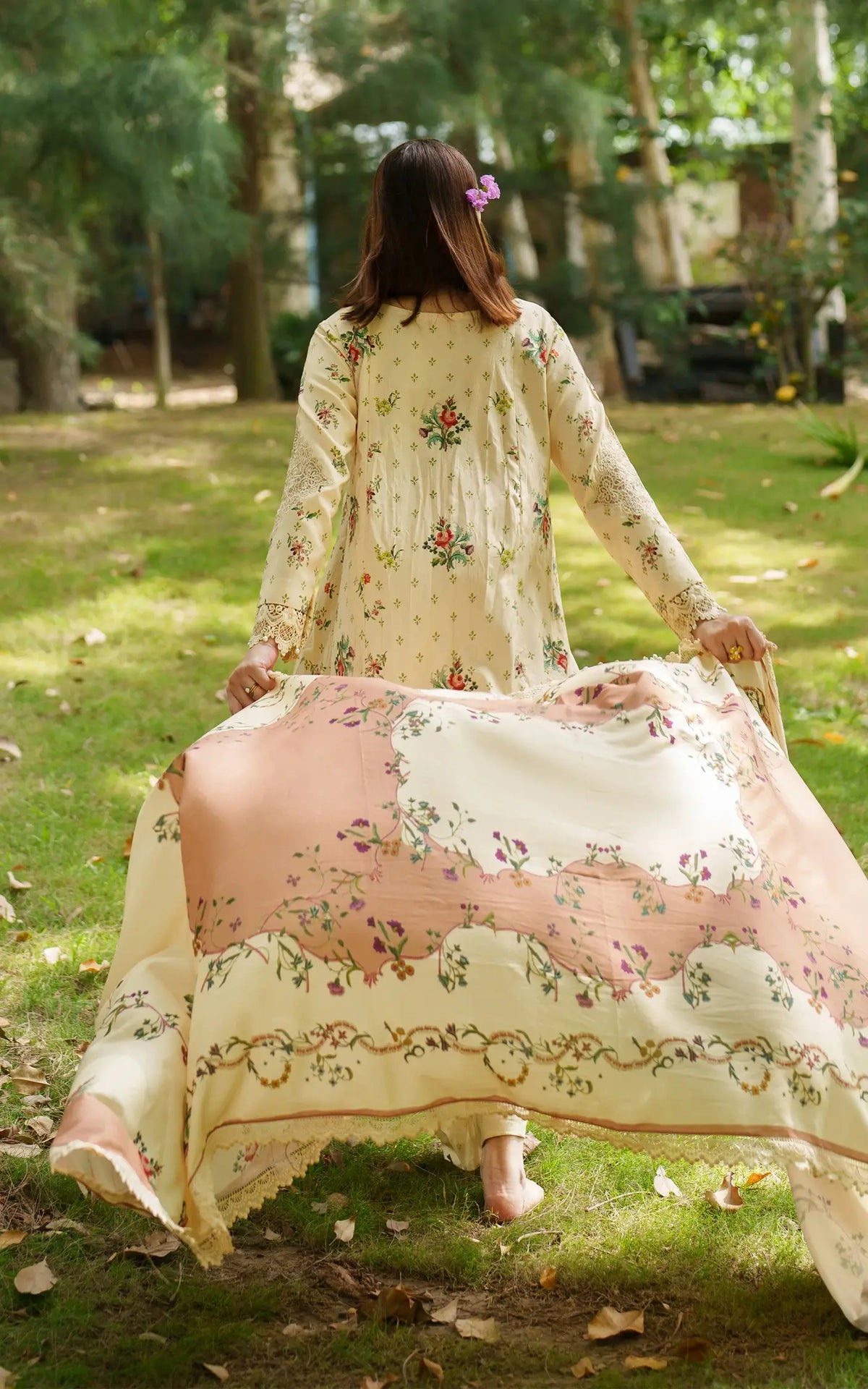 Misty Meadows-MWL25-08 | 3pcs Embroidered Stitched Suit