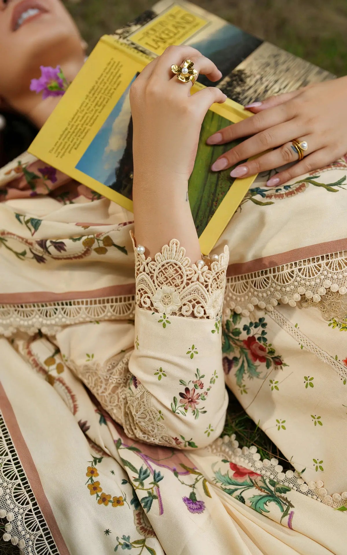 Misty Meadows-MWL25-08 | 3pcs Embroidered Unstitched Winter - Shop Now at Asifa and Nabeel