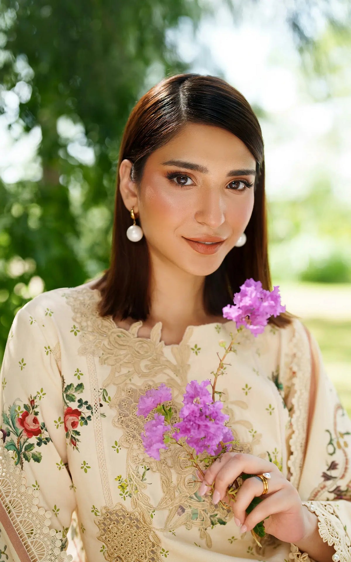Misty Meadows-MWL25-08 | 3pcs Embroidered Stitched Suit - Shop Now at Asifa and Nabeel