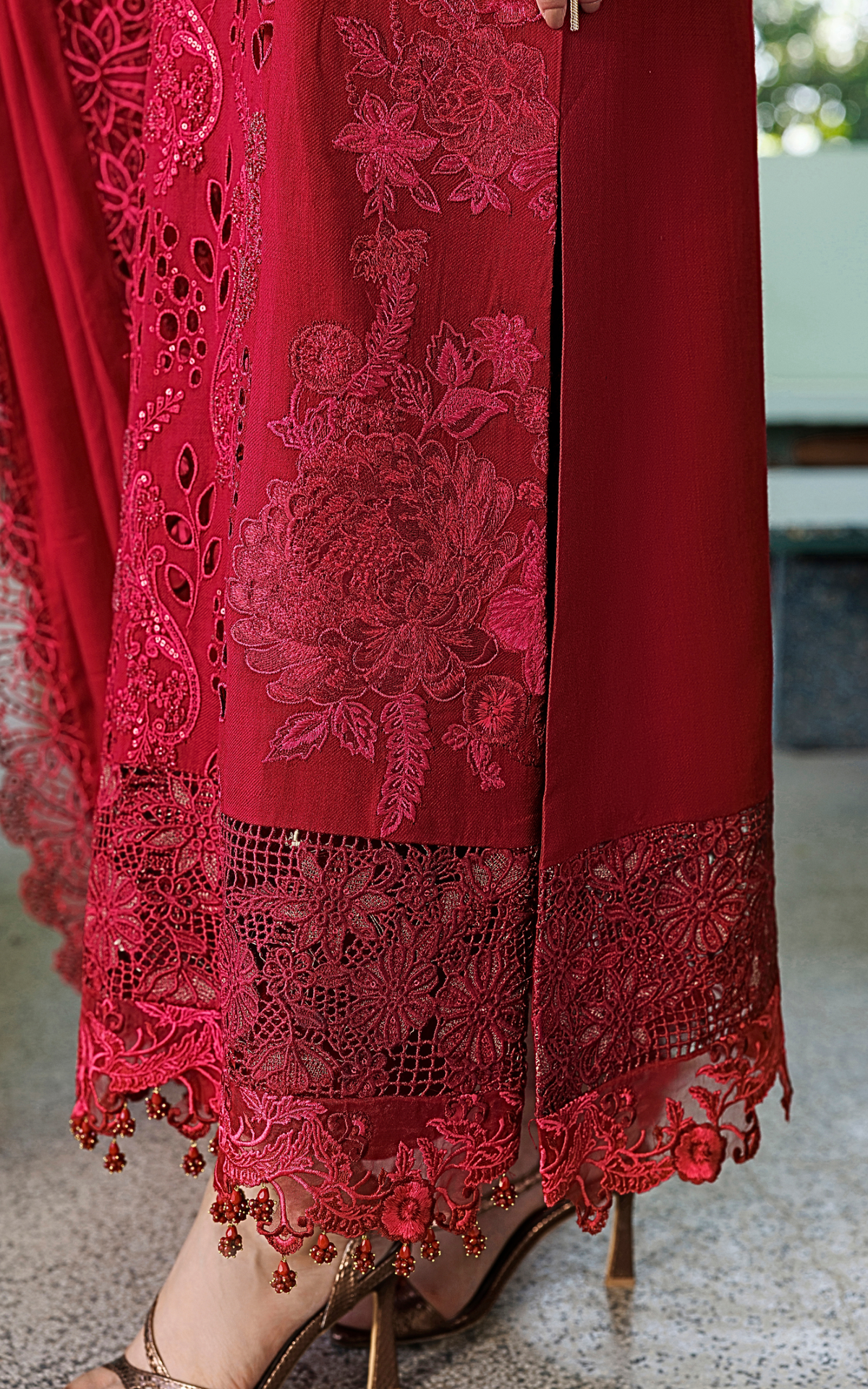 Velvet Aria (WLXU-04) | 3pcs Embroidered Stitched Winter