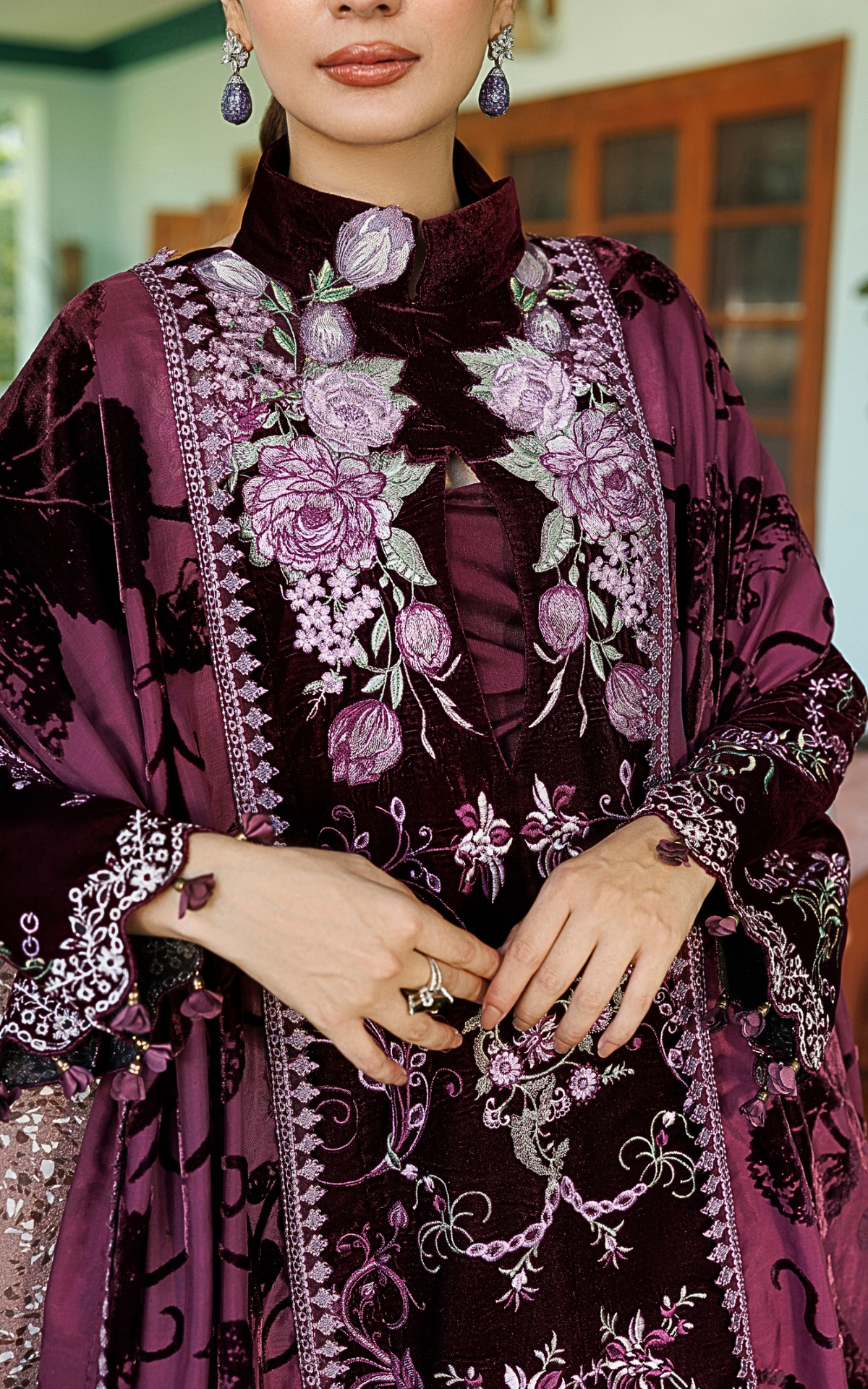 Wine Shine (WLXU-06) | 3pcs Embroidered Stitched Winter