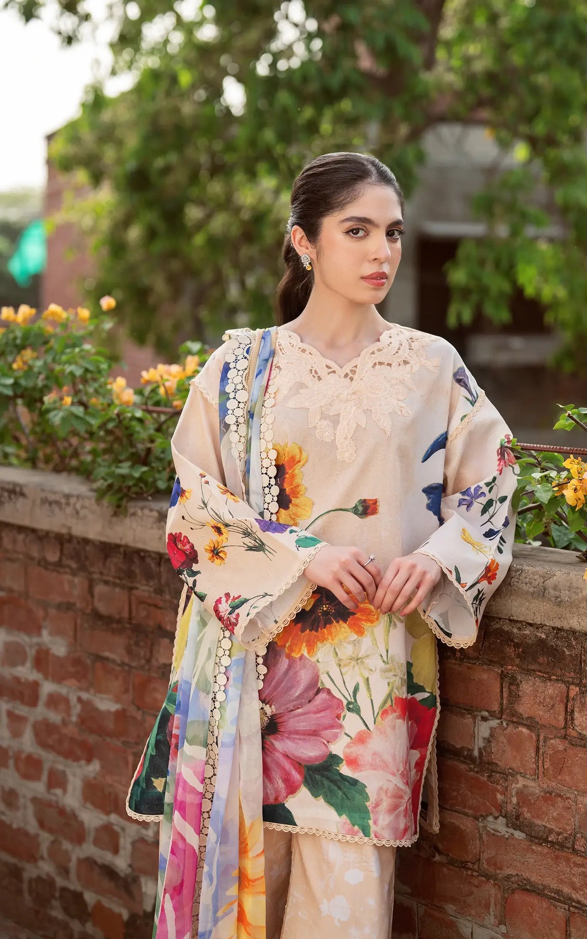 Bloomlight-(YKL25-13) - Shop Now at Asifa and Nabeel